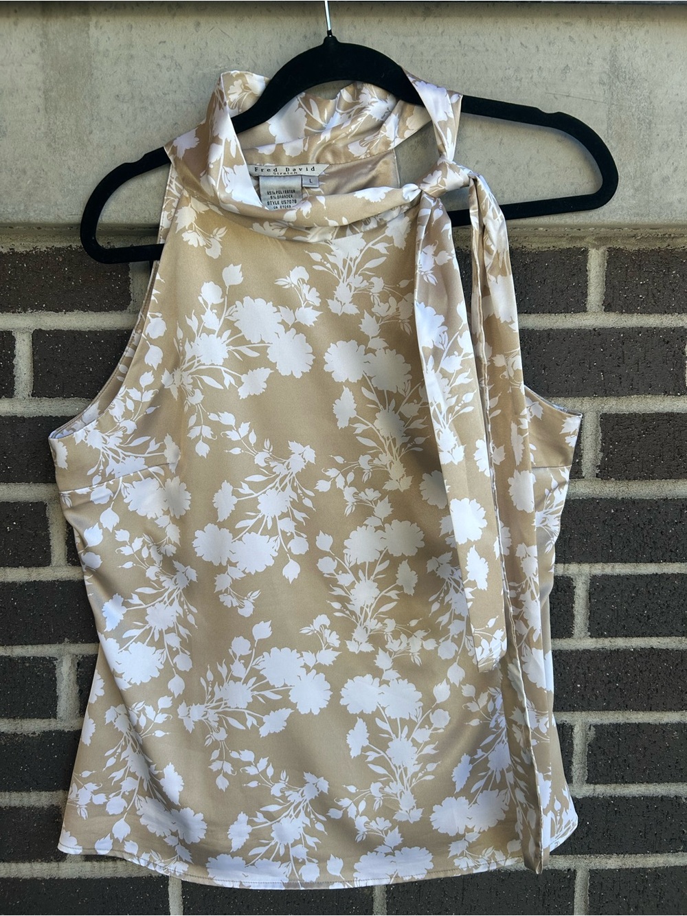 Fred David Beige and White Floral Halter Top - Size L